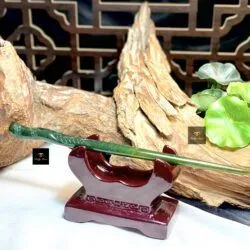 Trâm cài tóc Ngọc bích Canada chạm tay tinh xảo, dài 17cm