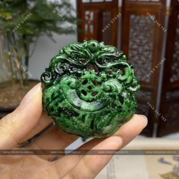 Loài ngọc già là gì? Cách nhận biết một miếng ngọc già bạn cần phải nắm nếu yêu ngọc!