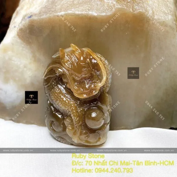 Gợi ý cho bạn cách tặng ngọc ý nghĩa cho từng người khác nhau.
