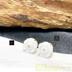 Khuyên tai Hoa mẫu đơn bạch ngọc, vàng 18k