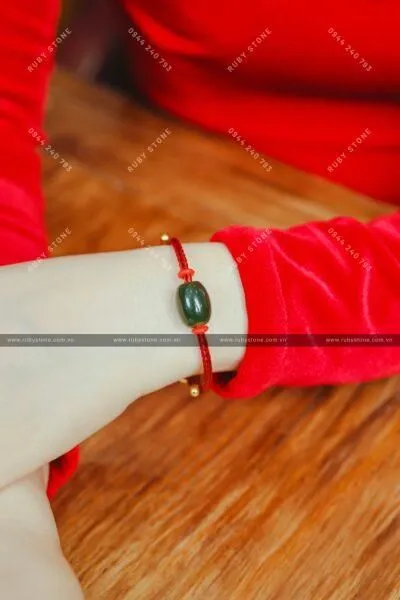 Gợi ý cho bạn cách tặng ngọc ý nghĩa cho từng người khác nhau.