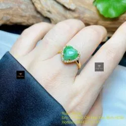 Nhẫn trái tim ngọc Cẩm thạch xanh lý táo, vàng 18k - Hình ảnh 4