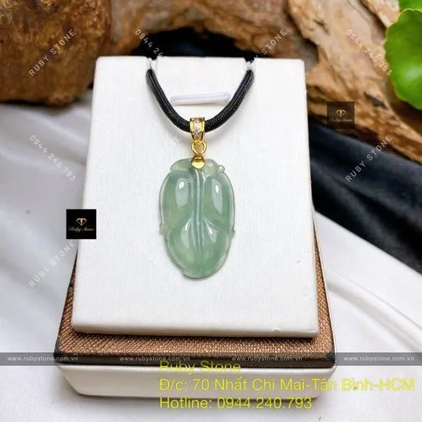 Gợi ý cho bạn cách tặng ngọc ý nghĩa cho từng người khác nhau.