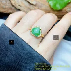 Nhẫn trái tim ngọc Cẩm thạch xanh lý táo, vàng 18k - Hình ảnh 3