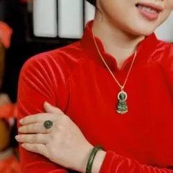 Bộ sản phẩm vòng tay, nhẫn và vòng cổ tượng phật quán thế âm bồ tát ngọc bích Canada