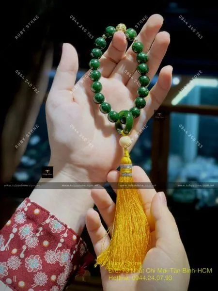 Vòng tay 18 hạt có ý nghĩa gì? Ý nghĩa của các con số trong Đạo Phật