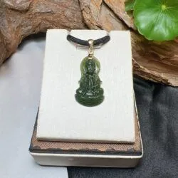 Quán Thế Âm Bồ Tát ngọc bích Canada, móc vàng 18k - Hình ảnh 5