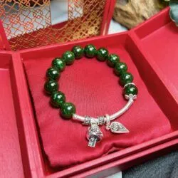 Vòng chuỗi ngọc bích Canada mix charm bạc 925 - Ảnh 2