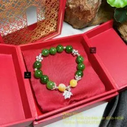 Vòng ngọc bích Canada mix charm bạc 925