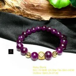 Vòng chuỗi Ruby sao thiên nhiên, charm vàng 18k Vòng chuỗi Ruby sao thiên nhiên, charm vàng 18k