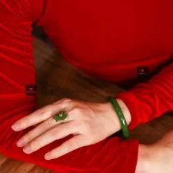 Bộ sản phẩm vòng tay và nhẫn tỳ hưu ngọc bích Canada vàng 18k
