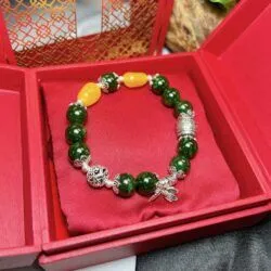 Vòng chuỗi Ngọc bích Canada mix hổ phách và charm bạc 925 - Ảnh 5