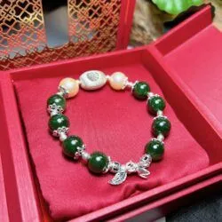 Vòng chuỗi Ngọc bích Canada mix charm bạc