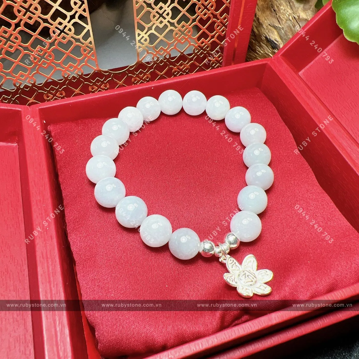 Vòng chuỗi ngọc Cẩm thạch Miến Điện mix bạc Vòng chuỗi ngọc Cẩm thạch Miến Điện mix bạc