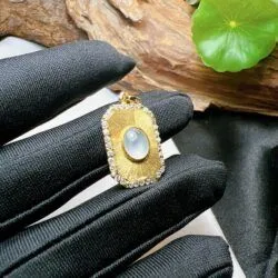 Mặt dây ngọc Phỉ thuý băng chủng, vàng 18k - Hình ảnh 6
