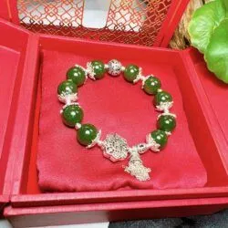 Vòng chuỗi Ngọc bích Canada mix charm bạc - Ảnh 3