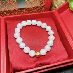 Vòng chuỗi ngọc Cẩm thạch ánh tím nhẹ, charm bạc xi vàng - Ảnh 4