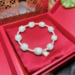 Vòng ngọc Cẩm thạch Myanmar mix charm bạc - Ảnh 4