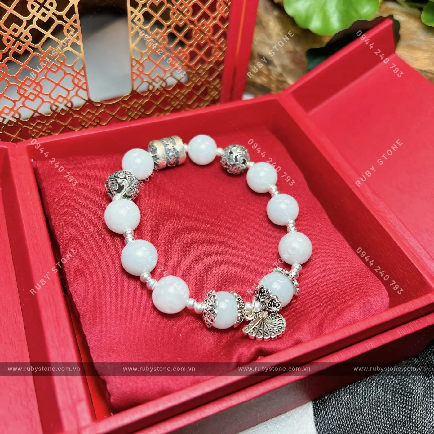 Vòng chuỗi ngọc Cẩm thạch Miến Điện mix charm bạc Vòng chuỗi ngọc Cẩm thạch Miến Điện mix charm bạc - Ảnh 2