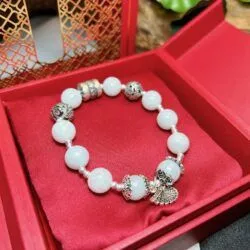 Vòng chuỗi ngọc Cẩm thạch Miến Điện mix charm bạc Vòng chuỗi ngọc Cẩm thạch Miến Điện mix charm bạc