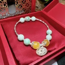 Vòng ngọc Cẩm thạch Myanmar mix hổ phách mật lạp