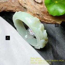 Vòng bản liền Ngọc bích Nga chạm hoa mẫu đơn - Hình ảnh 8