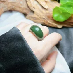 Nhẫn yên ngựa Ngọc bích Canada (nhận gia công theo yêu cầu)