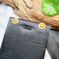 Khuyên tai ngọc Phỉ thuý hoàng phỉ, vàng 18k - Hình ảnh 6