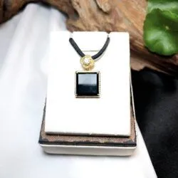 Mặt dây vô sự bài Ngọc phỉ thuý mực dục Myanmar - Hình ảnh 4