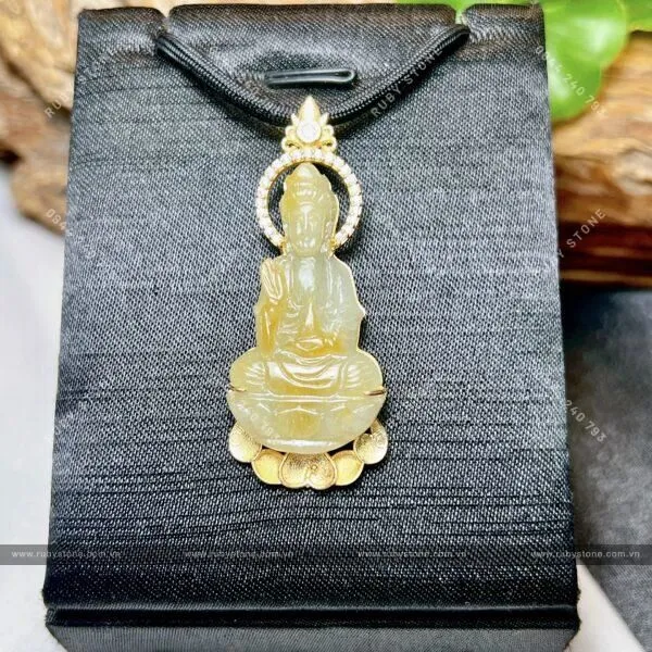 Chín chữ cho bạn biết vì sao người ta đeo Ngọc! Cách chọn ngọc theo từng lứa tuổi.