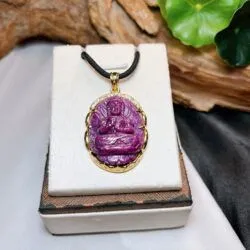 Phật bản mệnh Ruby Nam Phi, vàng 18k