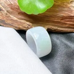 Nhẫn càn long ngọc Cẩm thạch phớt xanh - Hình ảnh 5
