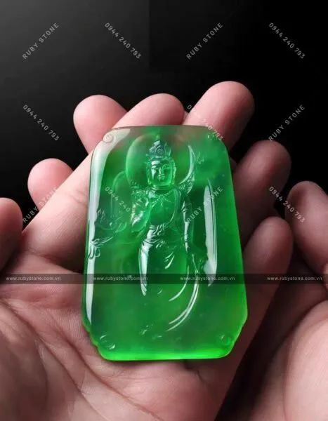 Sự hình thành và phân cấp màu sắc của Jadeite jade