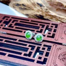 Khuyên tai ngọc Phỉ thúy xanh lục đế vương Myanmar, vàng 18k - Ảnh 3