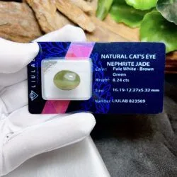 Ngọc bích mắt mèo Nga (Russian nephrite jade cat's eye)