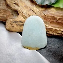 Như lai đại nhật - Phật bản mệnh tuổi Mùi, Thân ngọc Cẩm thạch Myanmar