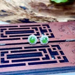 Khuyên tai ngọc Phỉ thúy xanh lục đế vương Myanmar, vàng 18k - Ảnh 5