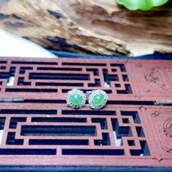 Khuyên tai ngọc Phỉ thúy xanh lục đế vương Myanmar, vàng 18k - Hình ảnh 5