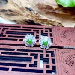 Khuyên tai ngọc Phỉ thúy xanh lục đế vương Myanmar, vàng 18k - Hình ảnh 2