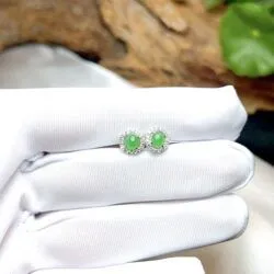 Khuyên tai ngọc Phỉ thúy xanh lục đế vương Myanmar, vàng 18k