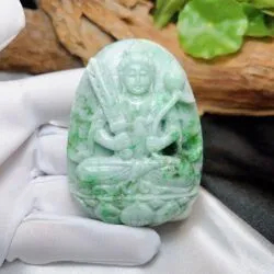 Hư không tạng bồ tát - Phật bản mệnh tuổi Sửu, Dần ngọc Cẩm thạch