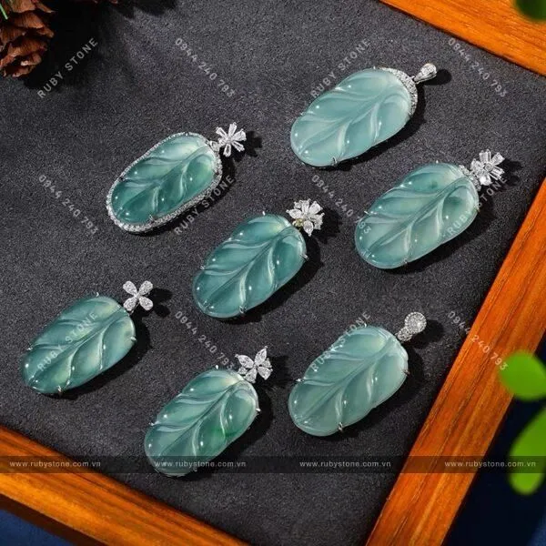 Sự hình thành và phân cấp màu sắc của Jadeite jade
