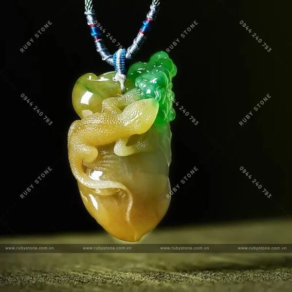 Sự hình thành và phân cấp màu sắc của Jadeite jade