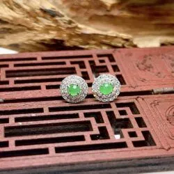 Khuyên tai ngọc Phỉ thúy Myanmar, vàng 18k - Hình ảnh 7