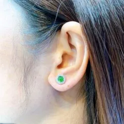 Khuyên tai ngọc Phỉ thúy xanh lục đế vương Myanmar, vàng 18k