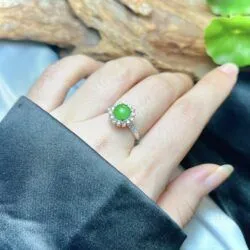 Nhẫn ngọc Phỉ thúy xanh lục đế vương, vàng 18k, kim cương thiên nhiên - Hình ảnh 8