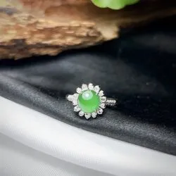Nhẫn ngọc Phỉ thúy xanh lục đế vương, vàng 18k, kim cương thiên nhiên - Hình ảnh 3