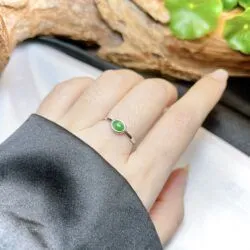 Nhẫn ngọc Phỉ thúy xanh lục Myanmar, vàng trắng 14k