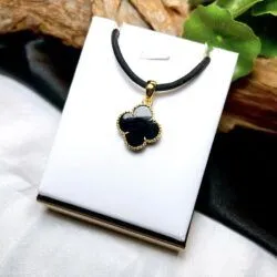 Mặt dây cỏ 4 lá ngọc Phỉ thúy mực dục Myanmar, vàng 18k - Hình ảnh 2