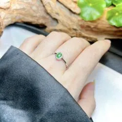 Nhẫn ngọc Phỉ thúy xanh lục Myanmar, vàng trắng 14k